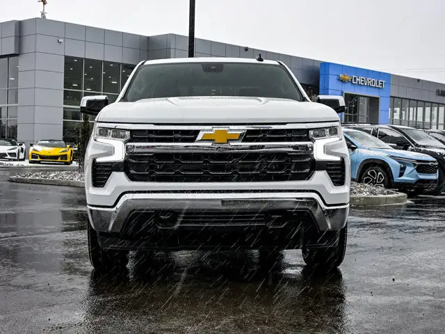 2026 Chevrolet Silverado 1500 LT - Photo 3