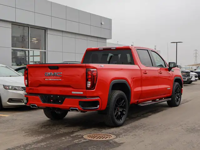 2024 GMC Sierra 1500 Elevation Black Package 3.0L Duramax X31 - Photo 10