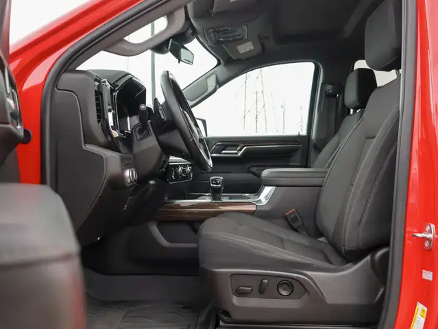 2024 GMC Sierra 1500 Elevation Black Package 3.0L Duramax X31 - Photo 19