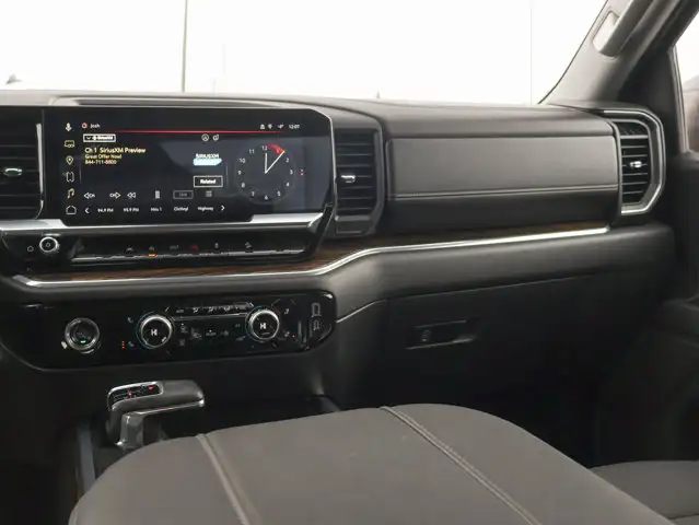 2024 GMC Sierra 1500 Elevation Black Package 3.0L Duramax X31 - Photo 32