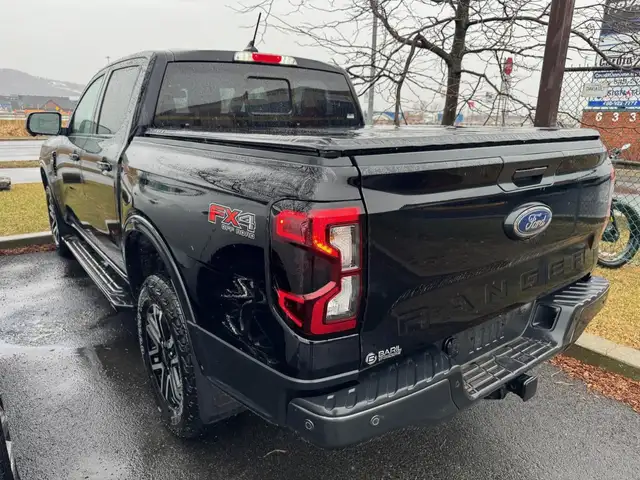 Ford Ranger Lariat 4WD Super Crew 2024 - Photo 3