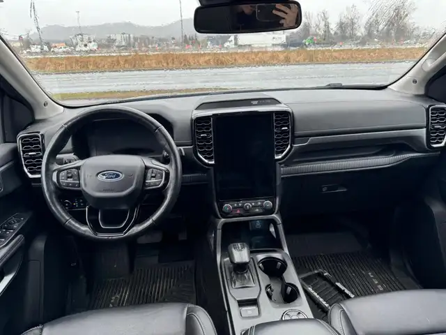 Ford Ranger Lariat 4WD Super Crew 2024 - Photo 4