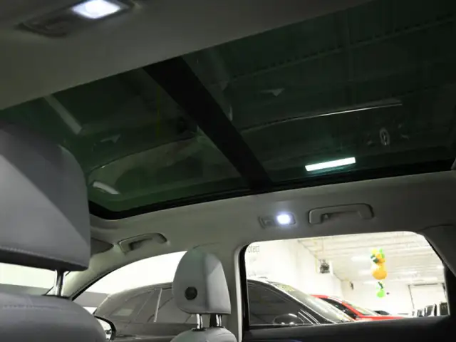 2024 Volkswagen Taos Comfortline No Accident PanoRoof Remote Sta - Photo 21