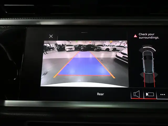 2020 Audi Q3 Progressiv S-Line No Accident Panoramic Roof Side A - Photo 18