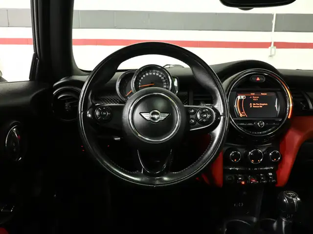 2018 MINI 3 Door Cooper S Leather Panoramic Roof Heated Seats - Photo 12