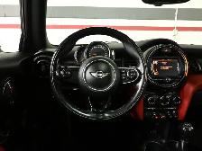 2018 MINI 3 Door Cooper S Leather Panoramic Roof Heated Seats - Photo 12
