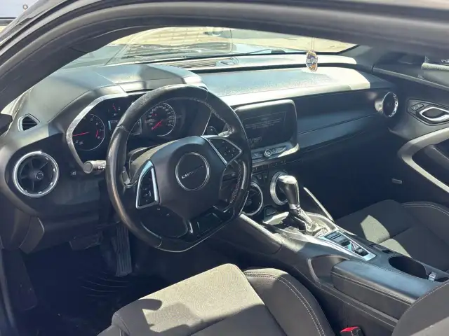 2018 Chevrolet Camaro 1LT Camaro|Financing Availble|Automatic! - Photo 12