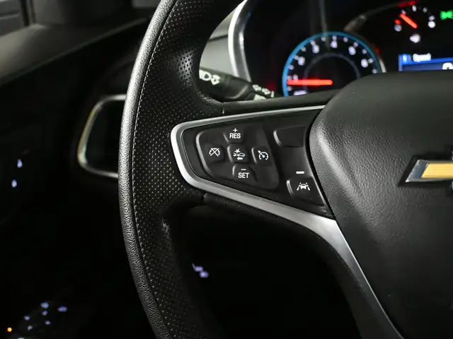 2022 Chevrolet Equinox LT No Accident Heated Seats Lane Assist R - Photo 14