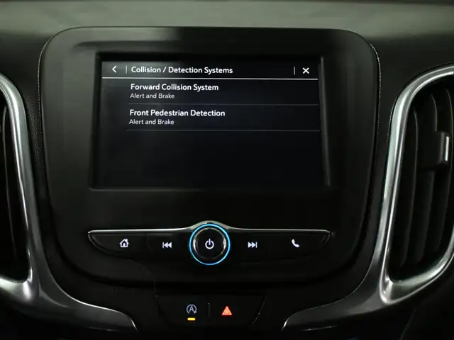 2022 Chevrolet Equinox LT No Accident Heated Seats Lane Assist R - Photo 17