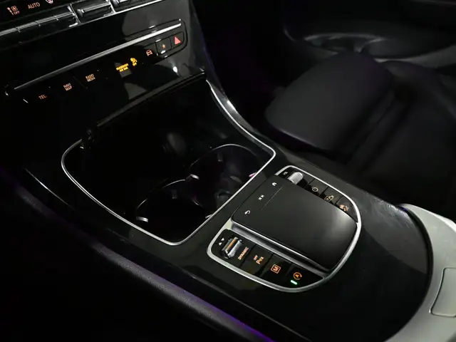 2022 Mercedes-Benz GLC 300 4MATIC No Accident Ambient Light 360C - Photo 22