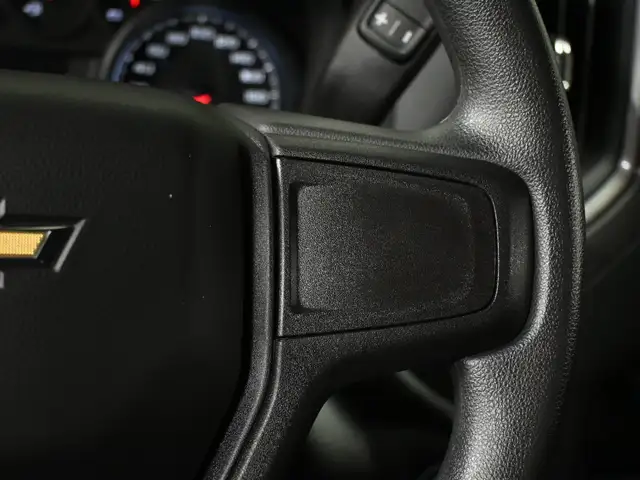 2024 Chevrolet Silverado 1500 Custom No Accident Lane Assist Car - Photo 15
