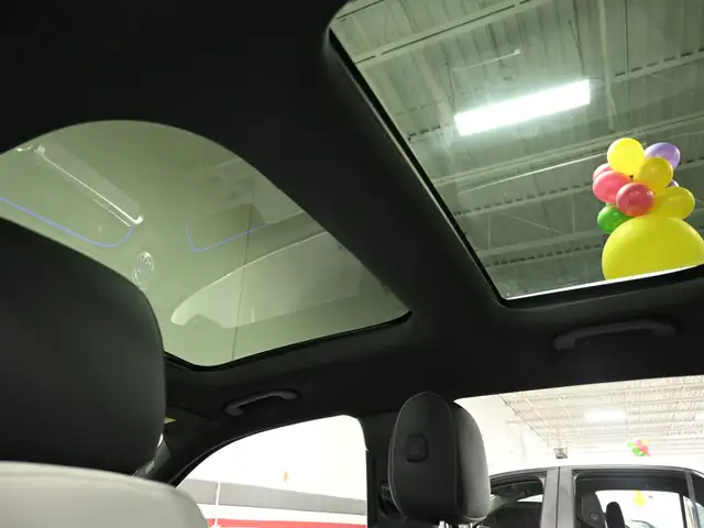 2022 Mercedes-Benz GLB 250 4MATIC No Accident AMG 360CAM Navigat - Photo 23