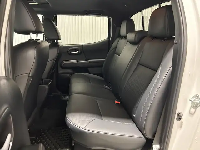 Toyota Tacoma Double Cab 4x4 BA 2023 à vendre - Photo 17