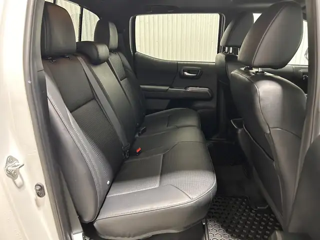 Toyota Tacoma Double Cab 4x4 BA 2023 à vendre - Photo 18