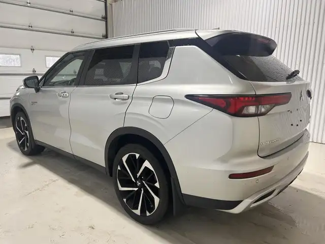 Mitsubishi Outlander PHEV Sel S-Awc 7 2023 à vendre - Photo 11