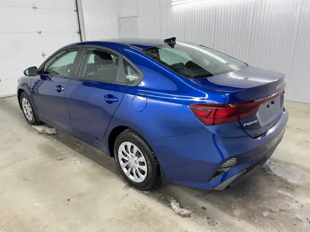 Kia Forte Lx A/c Caméra Sièges 2022 - Photo 4