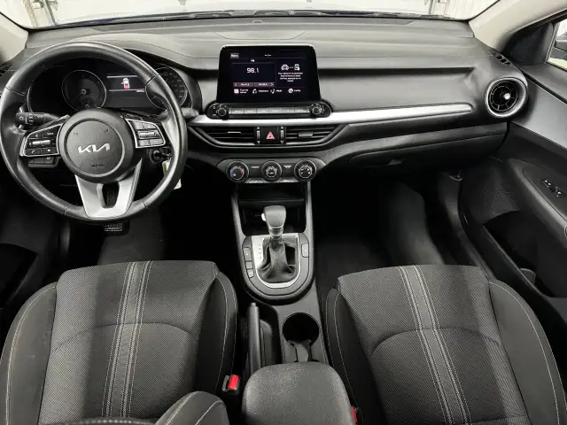 Kia Forte Lx A/c Caméra Sièges 2022 - Photo 16