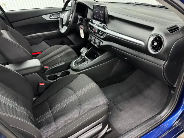 Kia Forte Lx A/c Caméra Sièges 2022 - Photo 20