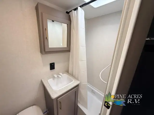 2026 KZ Sportsmen Classic 170MB (NO SLIDE) - Photo 16