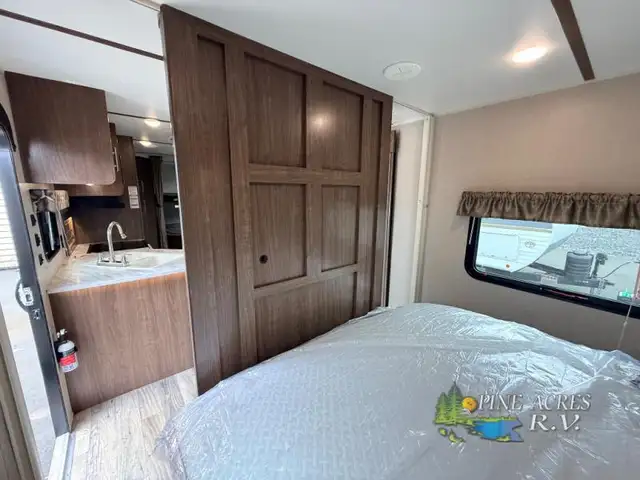 2019 Keystone RV Hideout 272LHS - Photo 8