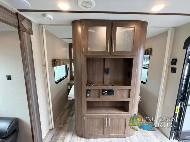 2019 Keystone RV Hideout 272LHS - Photo 12