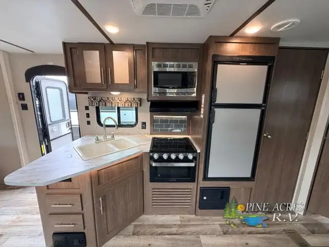 2019 Keystone RV Hideout 272LHS - Photo 13