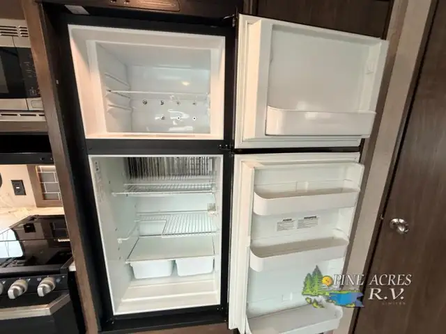 2019 Keystone RV Hideout 272LHS - Photo 18