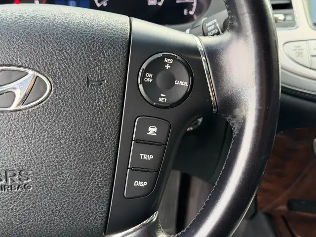 2010 Hyundai Genesis w/Technology Pkg DEALER SERVICED - Photo 19