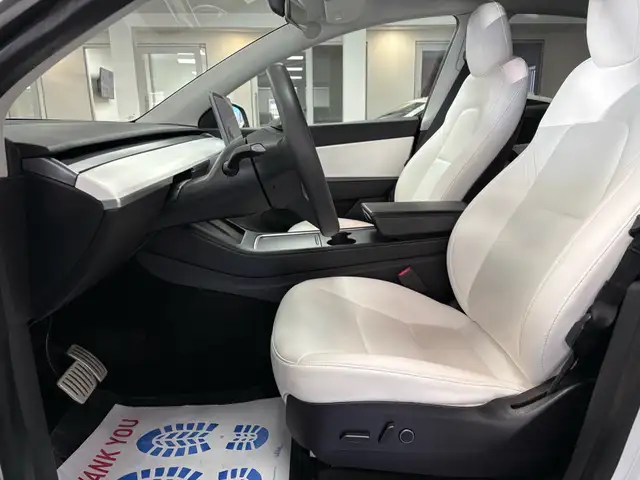 2021 Tesla Model Y Performance AWD - Photo 11