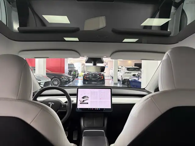 2021 Tesla Model Y Performance AWD - Photo 14