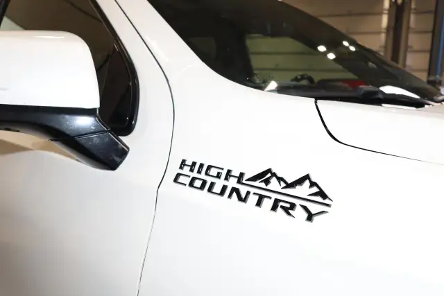 2021 Chevrolet Tahoe High Country 6.2L V8 - DVD|HUD|PANO|360CAM| - Photo 7