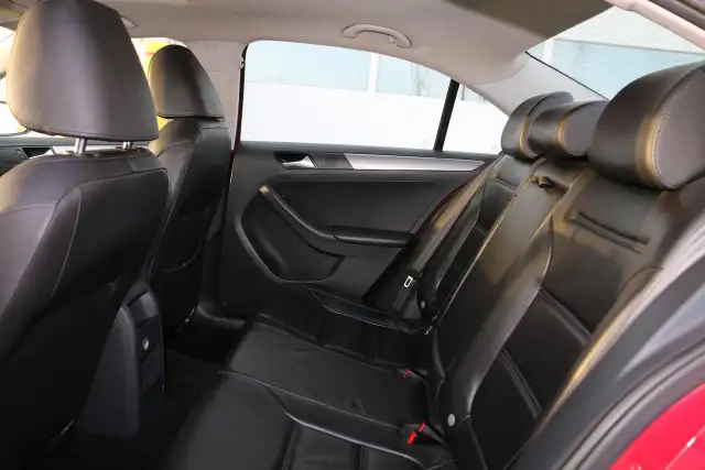 2016 Volkswagen Jetta 1.8 TSI - LEATHER|SUNROOF|CAMERA|HEATED SE - Photo 10