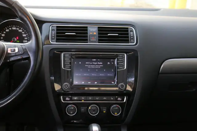 2016 Volkswagen Jetta 1.8 TSI - LEATHER|SUNROOF|CAMERA|HEATED SE - Photo 13