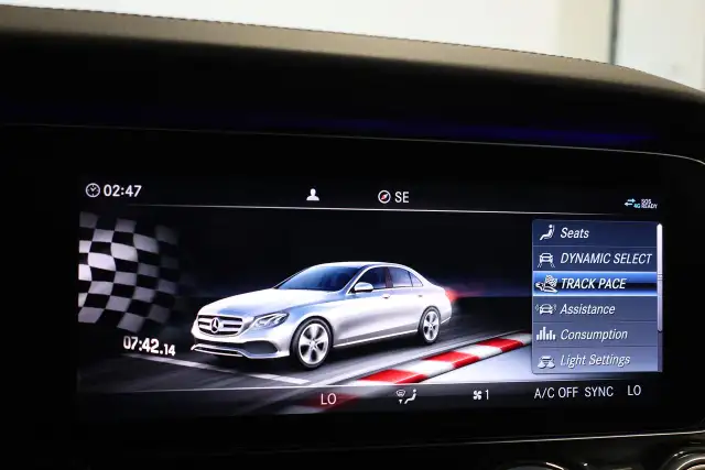 2019 Mercedes-Benz E-Class AMG E53 - DESIGNO|HEADSUP|BURMESTER|B - Photo 20