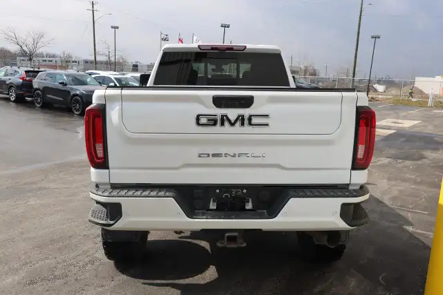 2022 GMC Sierra 3500 Denali 6.6L DuraMax - Photo 5