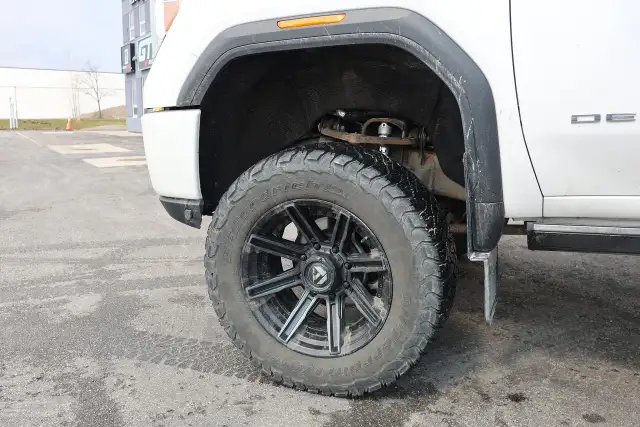 2022 GMC Sierra 3500 Denali 6.6L DuraMax - Photo 6