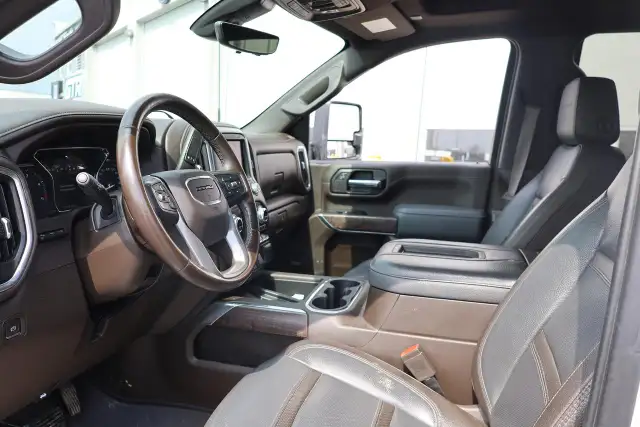 2022 GMC Sierra 3500 Denali 6.6L DuraMax - Photo 7