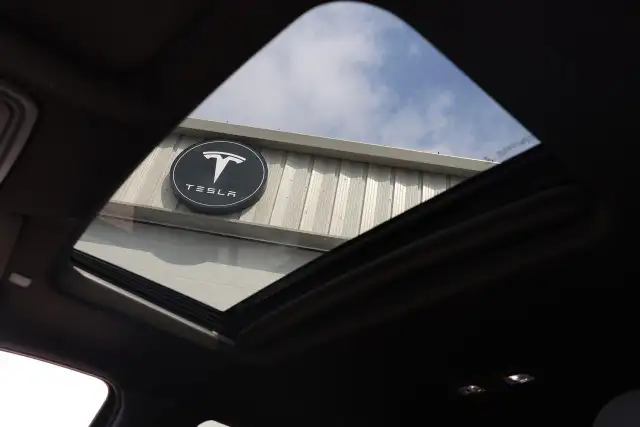 2022 GMC Sierra 3500 Denali 6.6L DuraMax - Photo 9