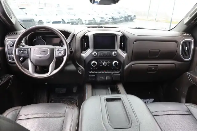 2022 GMC Sierra 3500 Denali 6.6L DuraMax - Photo 10