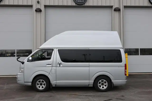 2007 Toyota Hiace 4WD 2.7L - CAMPING VAN|JAPAN IMPORT|RHD - Photo 3