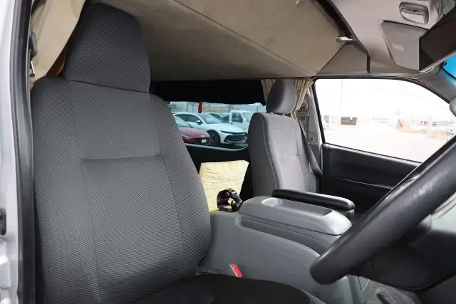 2007 Toyota Hiace 4WD 2.7L - CAMPING VAN|JAPAN IMPORT|RHD - Photo 8