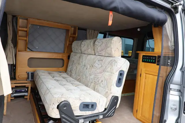 2007 Toyota Hiace 4WD 2.7L - CAMPING VAN|JAPAN IMPORT|RHD - Photo 9