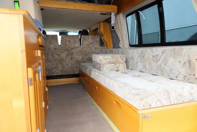 2007 Toyota Hiace 4WD 2.7L - CAMPING VAN|JAPAN IMPORT|RHD - Photo 13