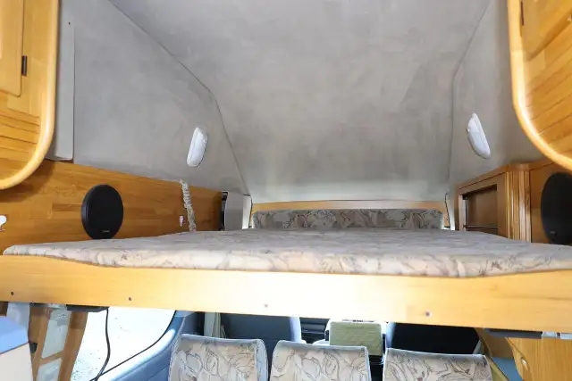 2007 Toyota Hiace 4WD 2.7L - CAMPING VAN|JAPAN IMPORT|RHD - Photo 16