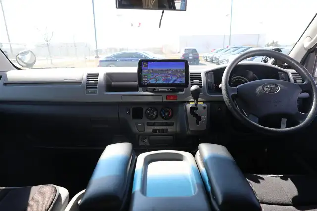 2007 Toyota Hiace 4WD 2.7L - CAMPING VAN|JAPAN IMPORT|RHD - Photo 18