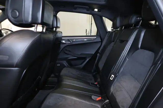 2018 Porsche Macan GTS - PANO|NAVI|CAMERA|BLINDSPOT - Photo 11