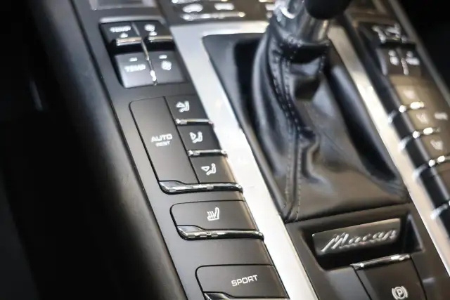 2018 Porsche Macan GTS - PANO|NAVI|CAMERA|BLINDSPOT - Photo 18