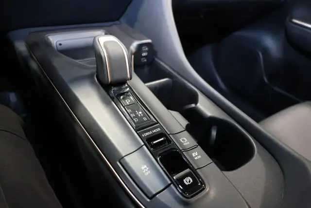 2023 Toyota Crown LIMITED AWD HYBRID - PANO|NAVI|CAMERA|BLINDSPO - Photo 15