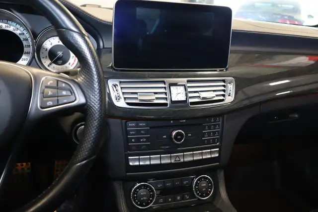 2017 Mercedes-Benz CLS-Class CLS550 4MATIC - AMGPKG|SUNROOF|NAVI - Photo 14