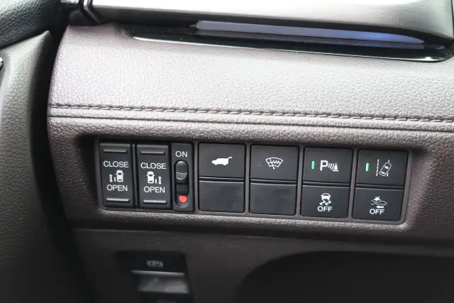 2018 Honda Odyssey TOURING - 8PASS|SUNROOF|NAVI|CAMERA|DVDPLAYER - Photo 20